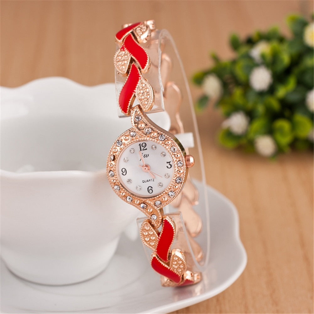 Nueva banda de reloj de amor para mujer versátil a la moda cruzada con conjunto de reloj de cuarzo con diamantes